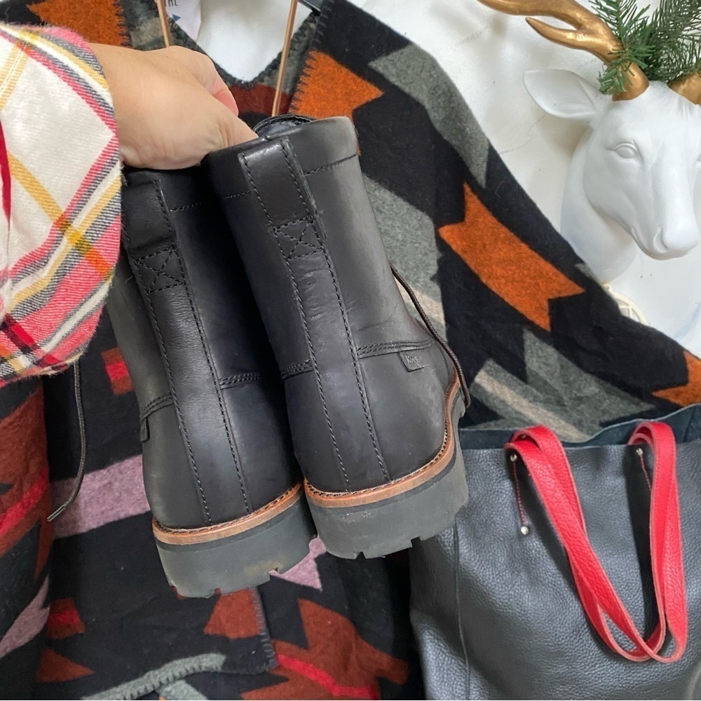 ROOTS leather winter boots w cabin cottage vibe unisex - Picture 8 of 15